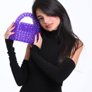 photo 5963198161193387808 y